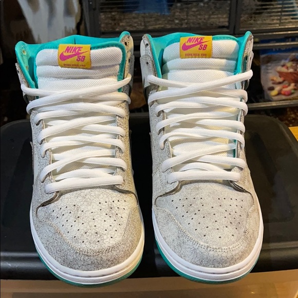 nike sb dunk flamingo